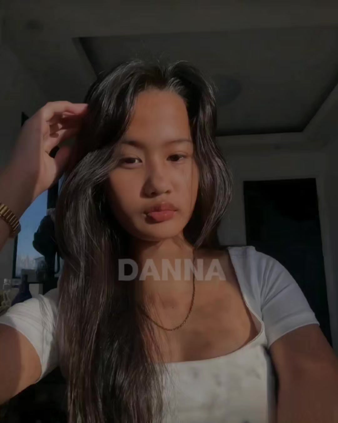 @&epsilon;Danna&epsilon;