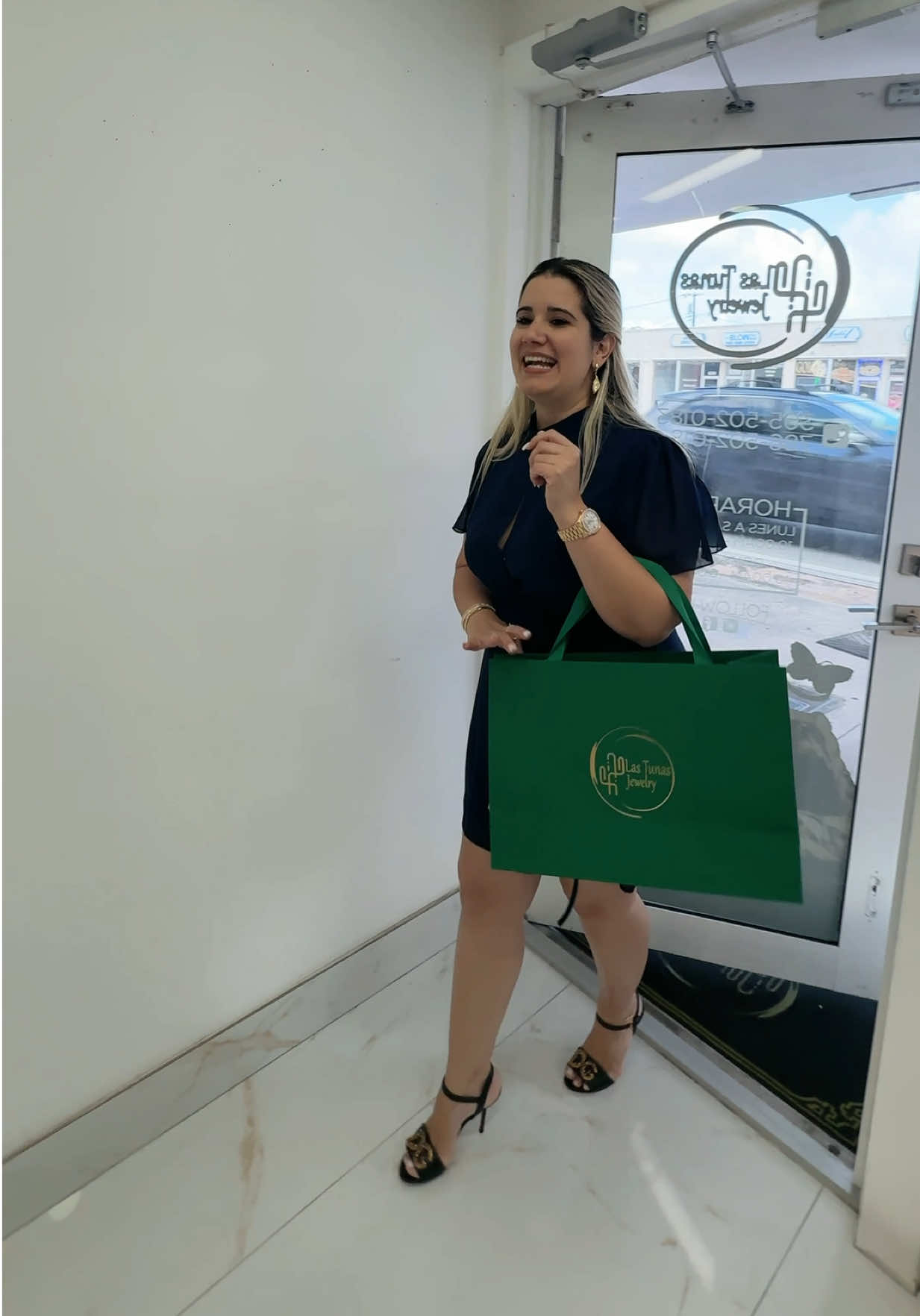 @LAS TUNAS JEWELRY LLC