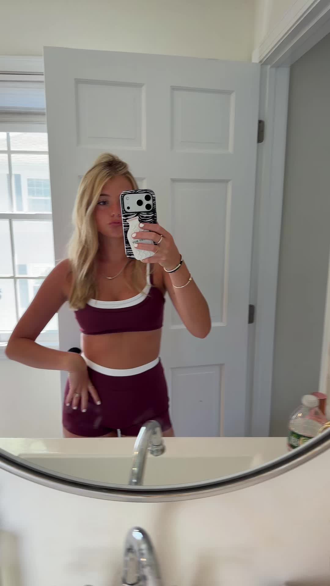 @Kyyy