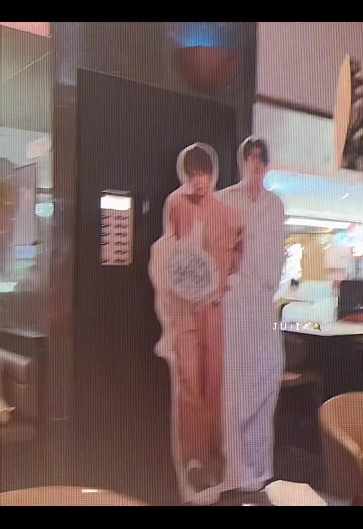 @茱莉亚🪐🤎