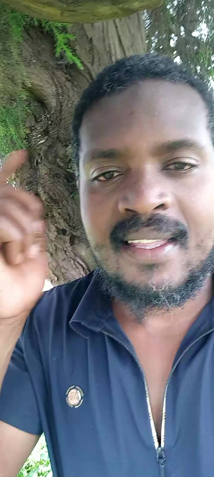 @ዲዮ ነኝ ወርቃማው ቁልፍ