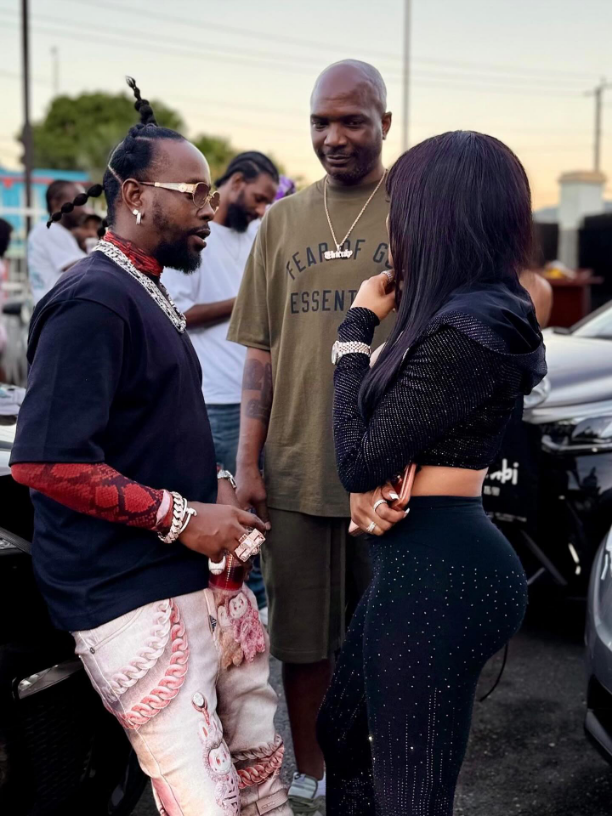 @Unruly Life 876GUD🤟