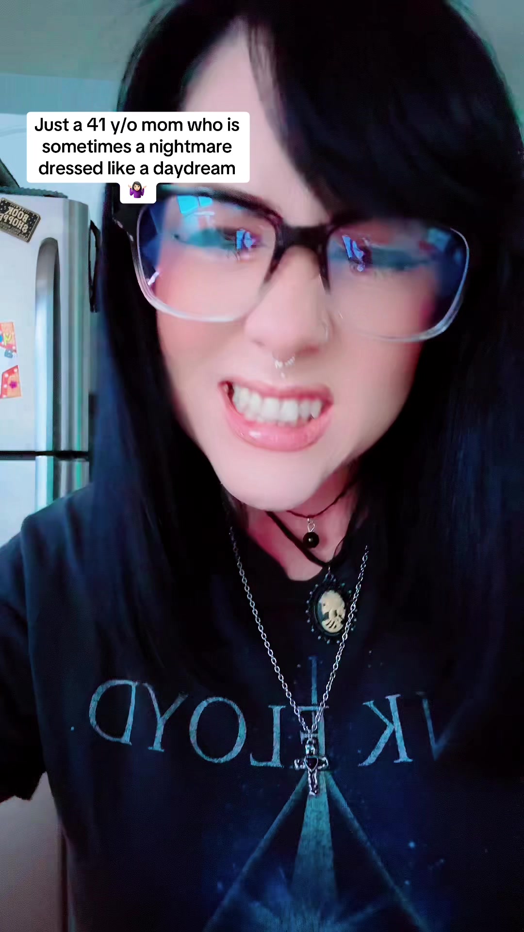@🤘Metal Mom🤘