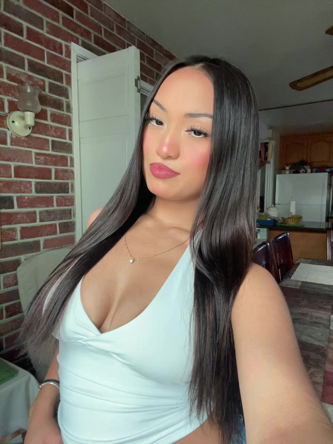 @mikayla