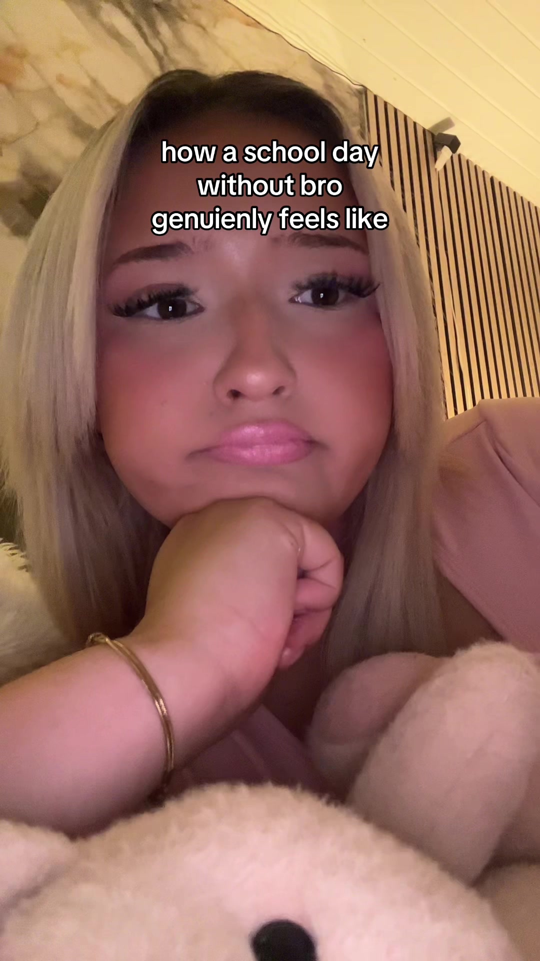 @Nika