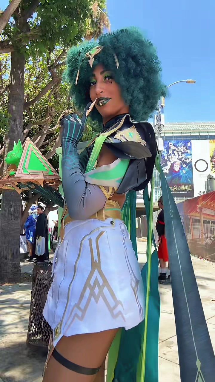 @honeyteecos 🔜 ax