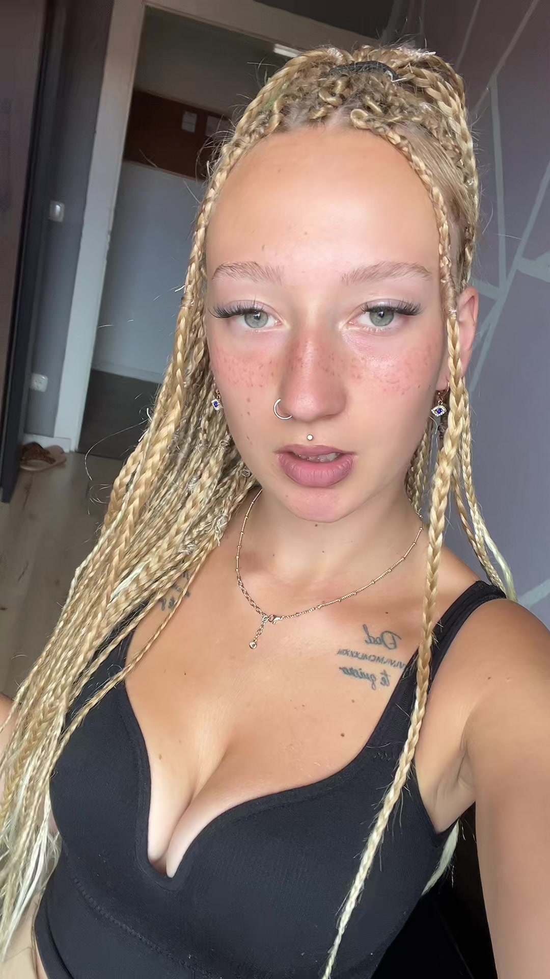 @Leabindig