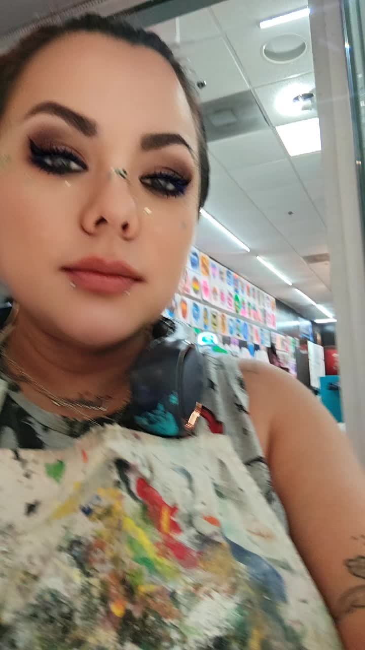 @mj