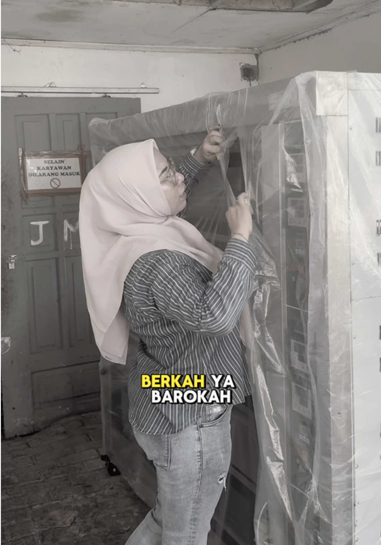 @jajan mbak sari