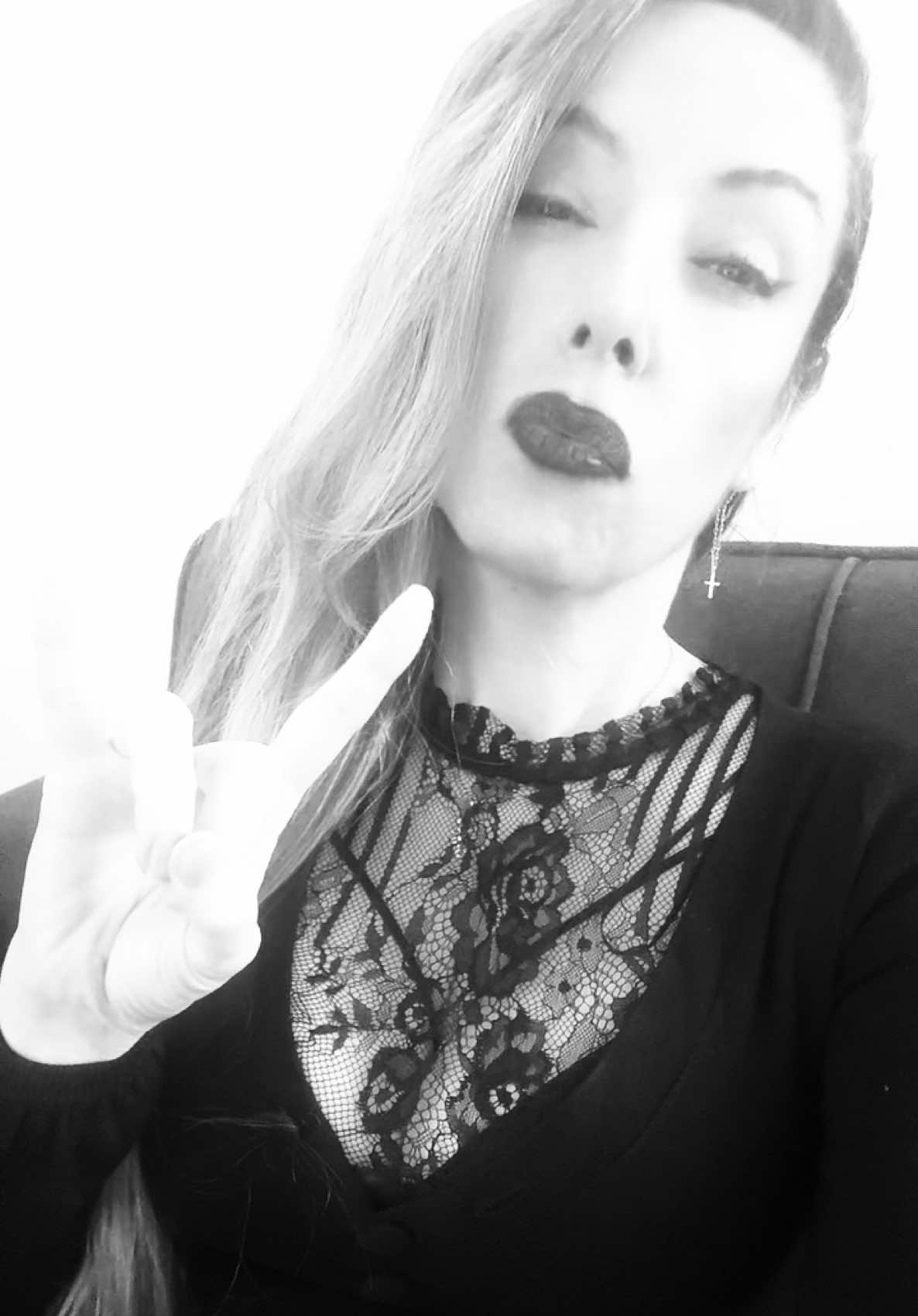 @🥀 Danita 🥀