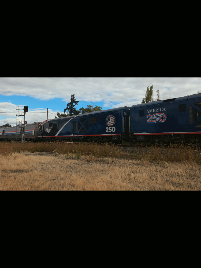 @railfan_parker