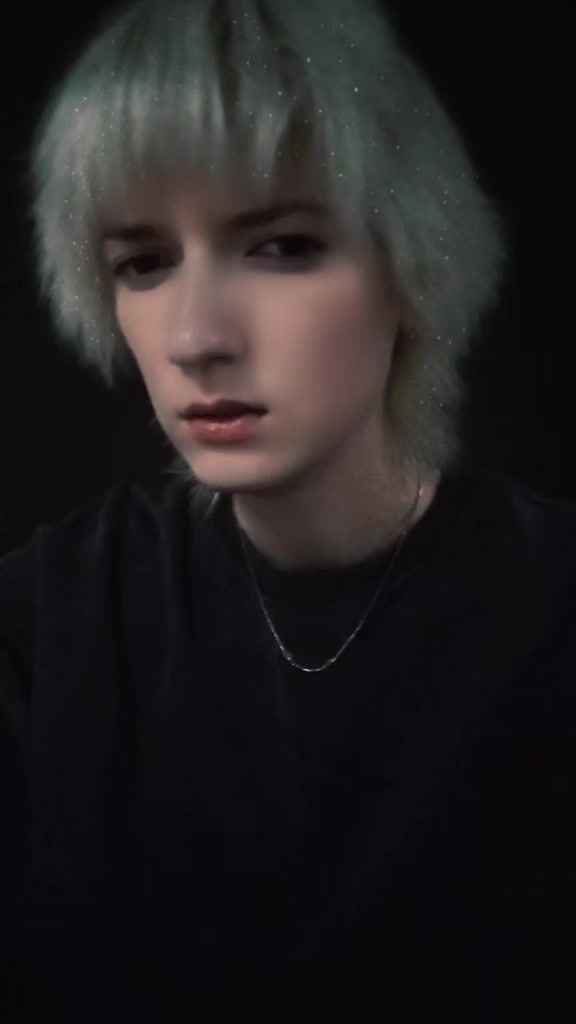 @`Lee