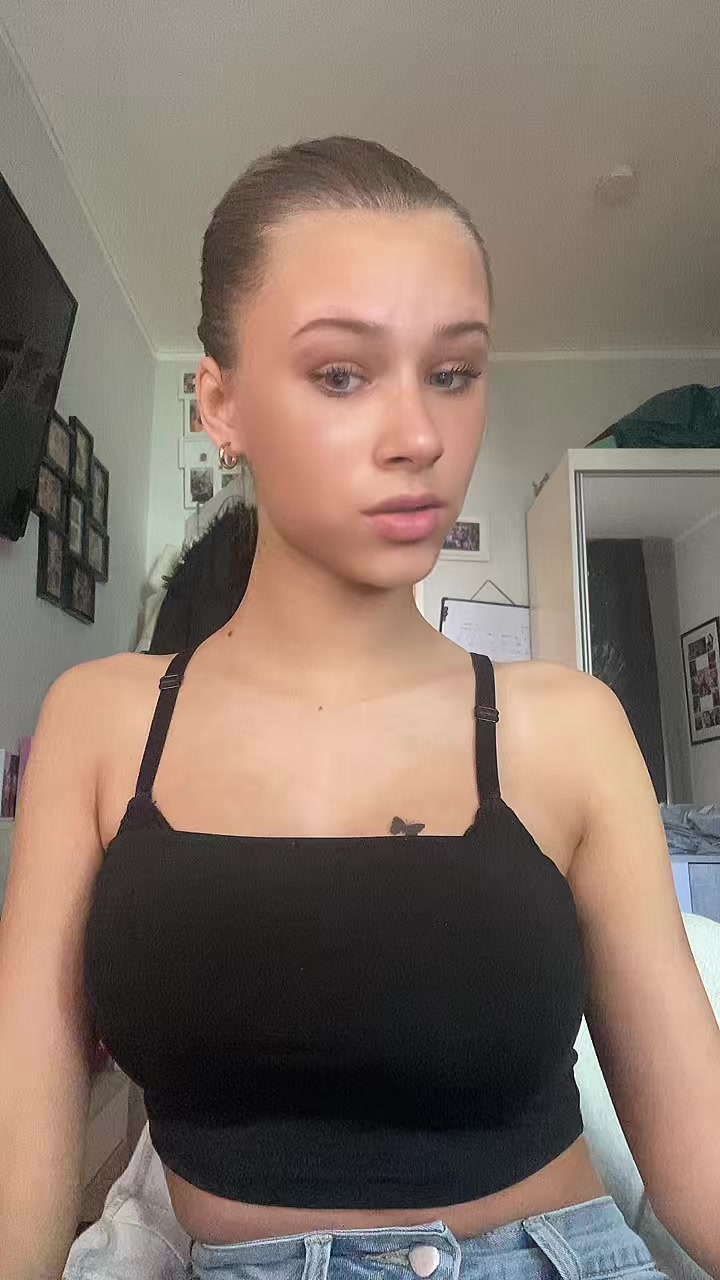 @𝒢𝓊𝓁𝒾𝒶 🫐🪼♥️🫶🏼