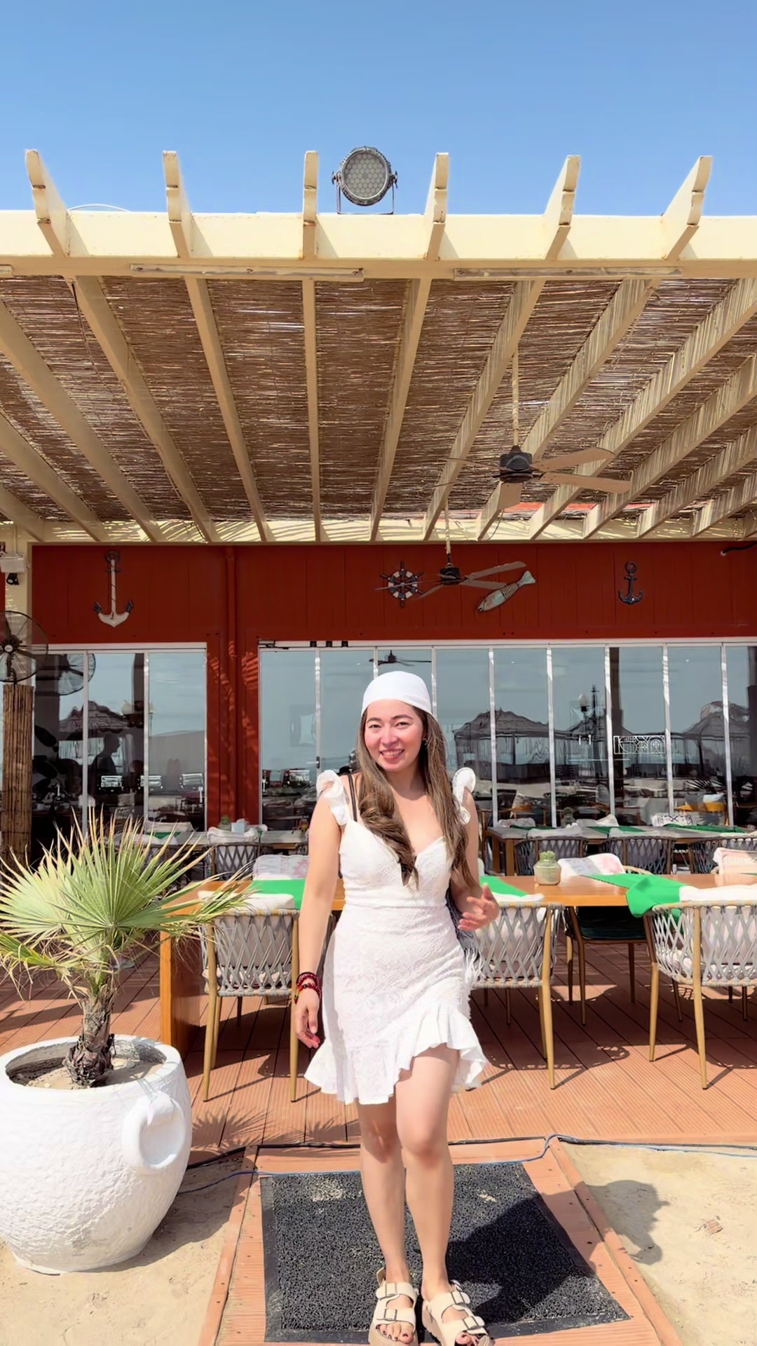 @Elly in Doha
