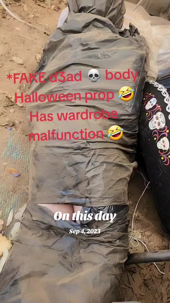@Red Headed Horror (Jeanie)
