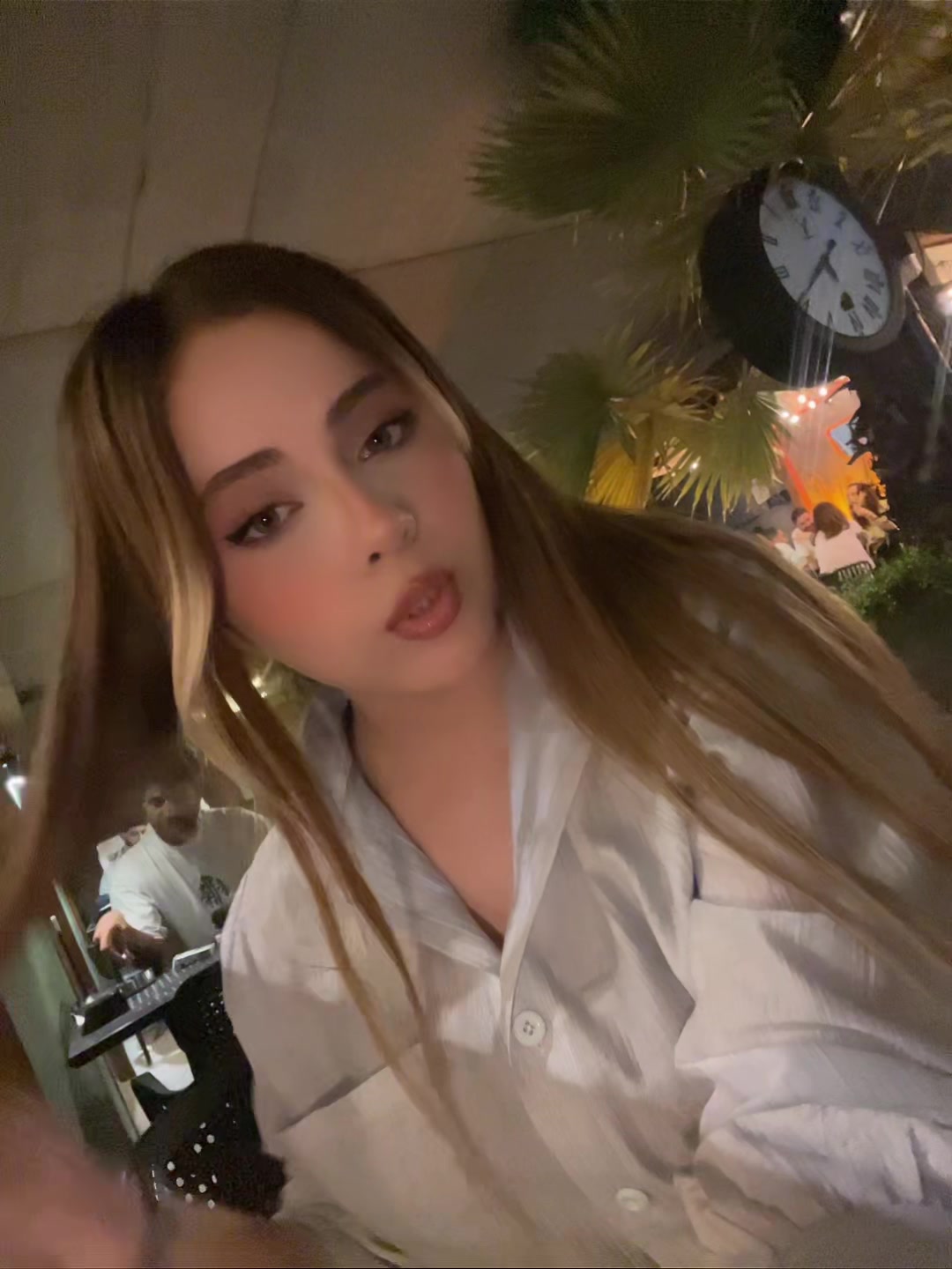 @چیستا