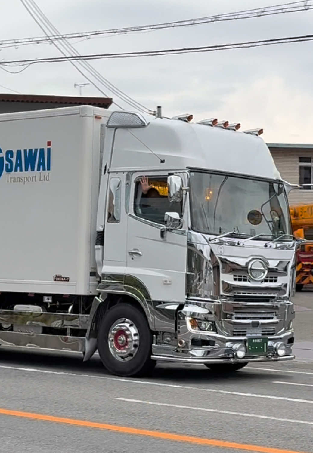@とも