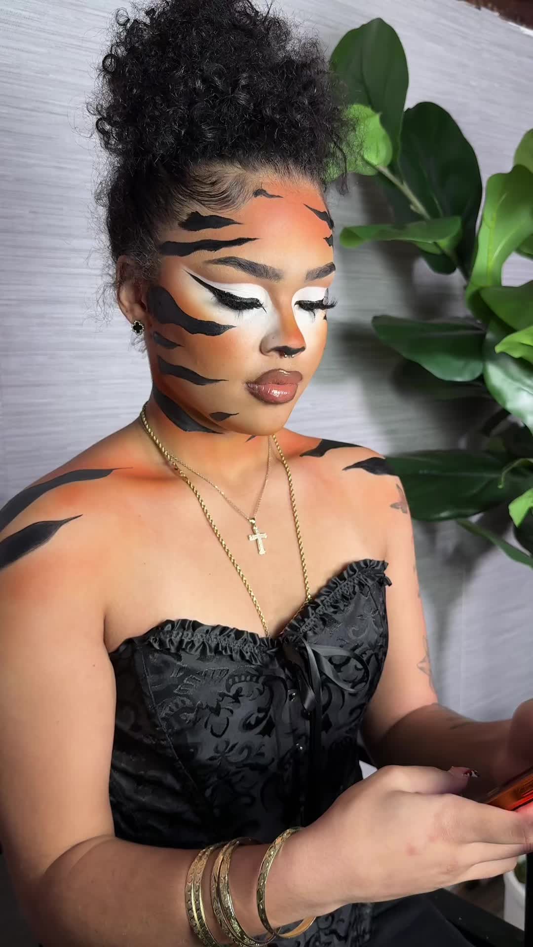 @BEAUTY BY RIYA