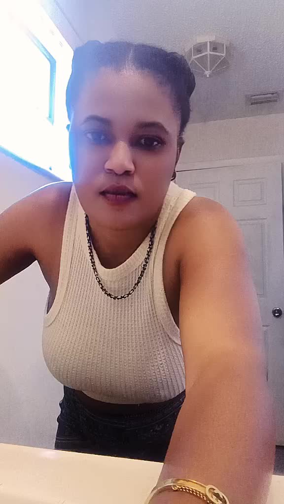 @yayane