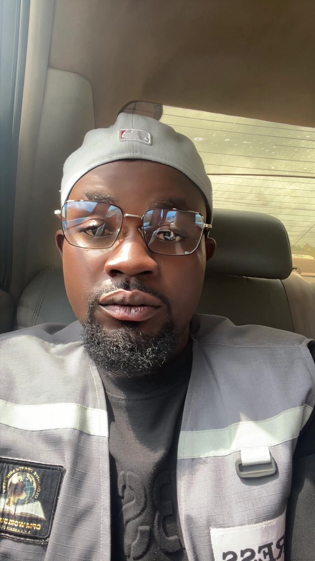 @OLAMILEKAN👑👑🤴🤴