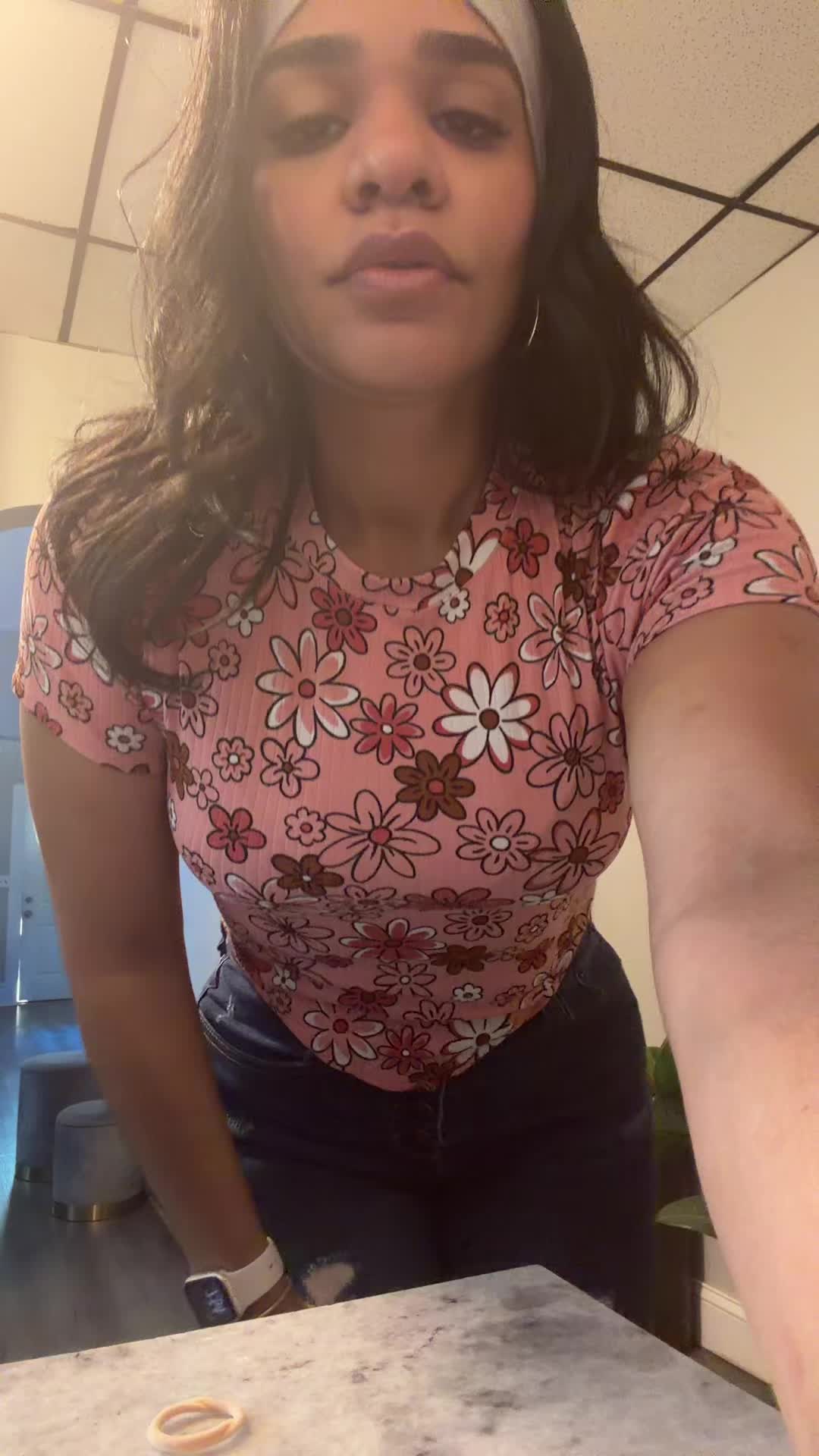 @Jatna Guerrero 🌸