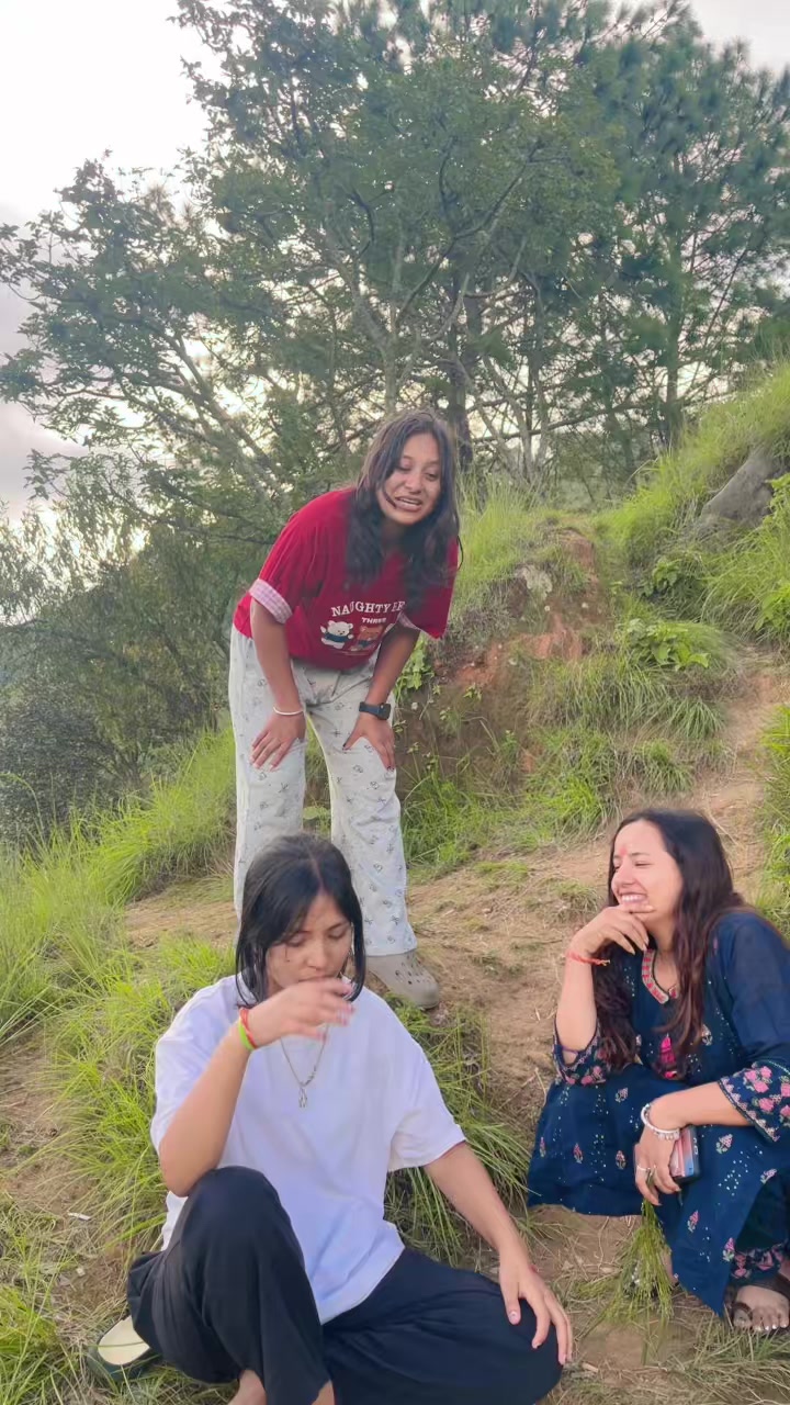 @🆂︎🅷︎🅾︎🆅︎🅰︎🦋