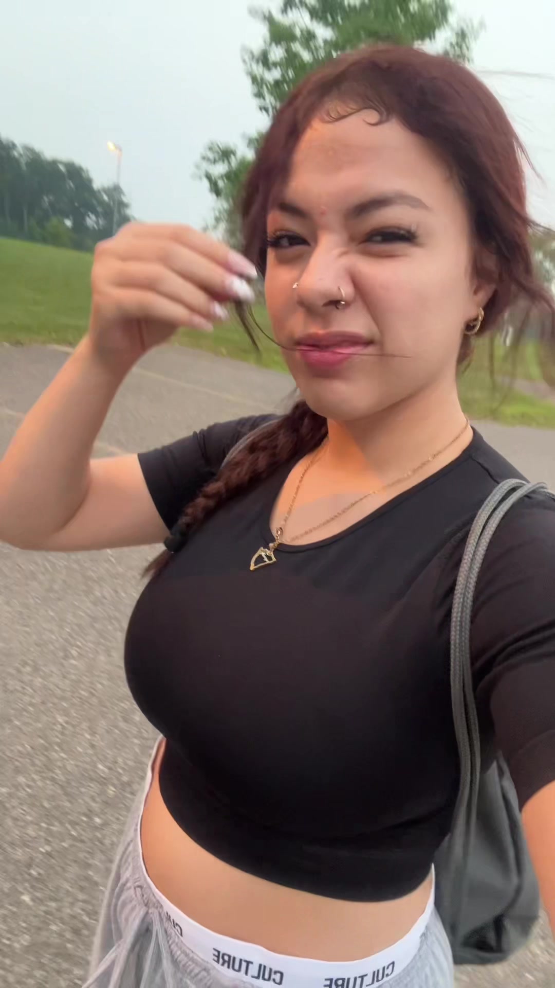@s.