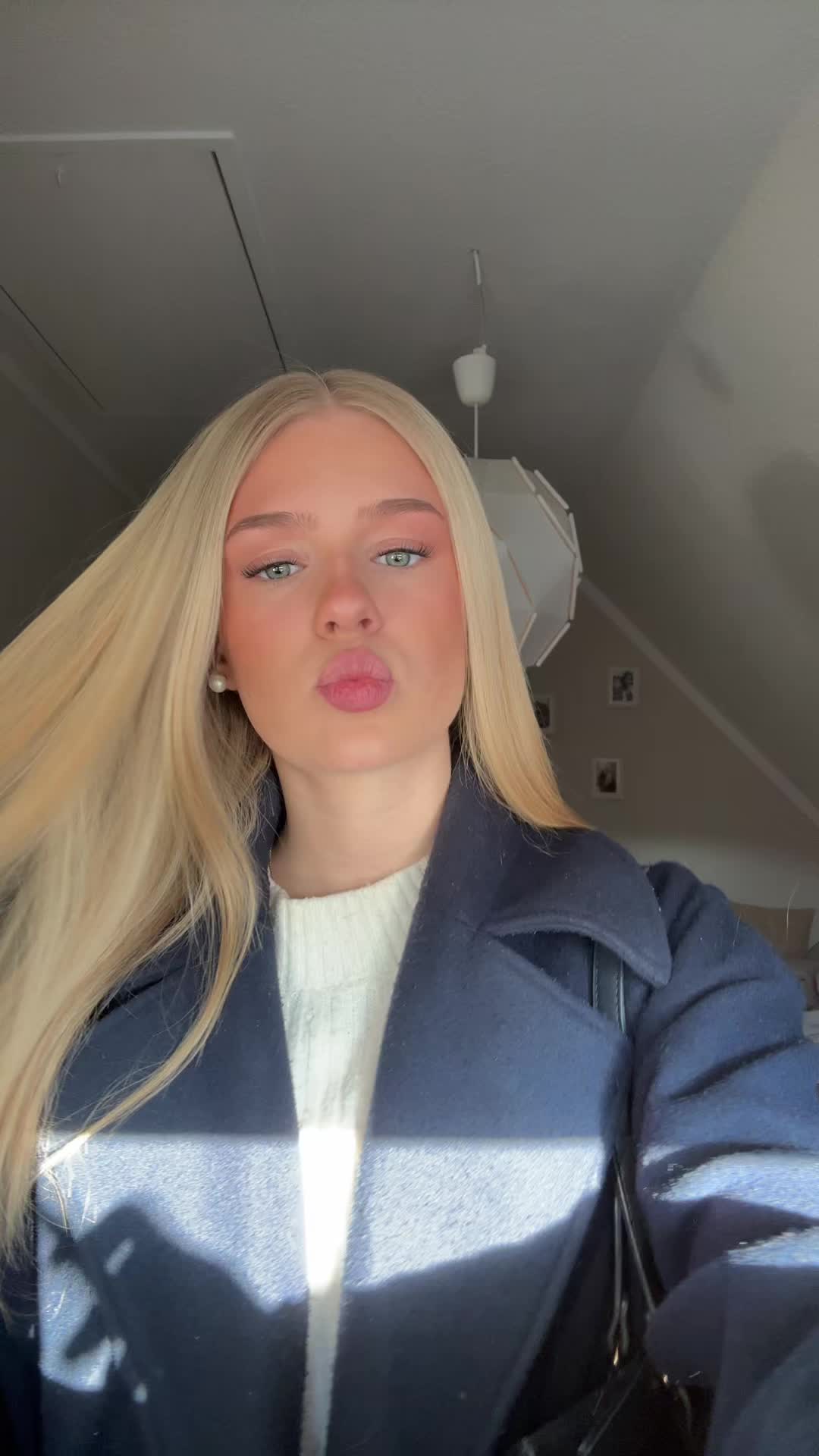 @Lara