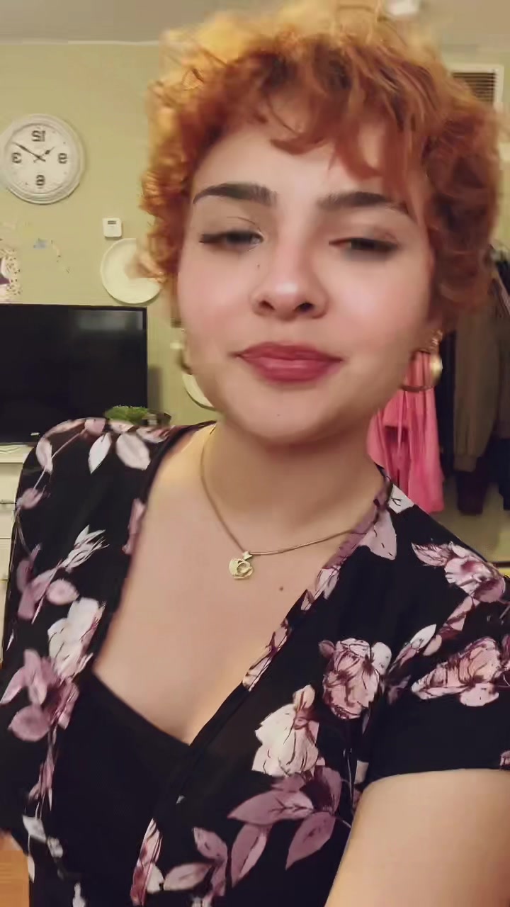 @fionaapplelover_69