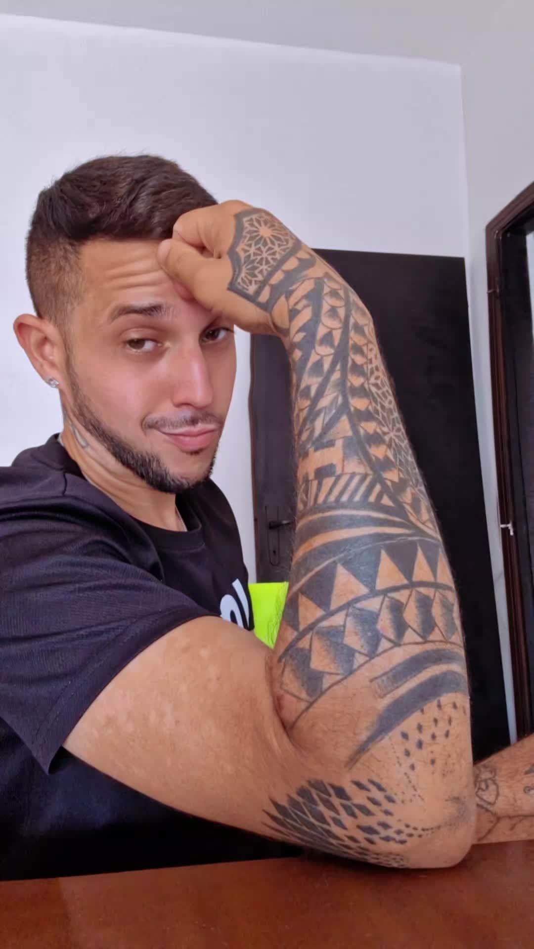 @Francesco_bonaiuto