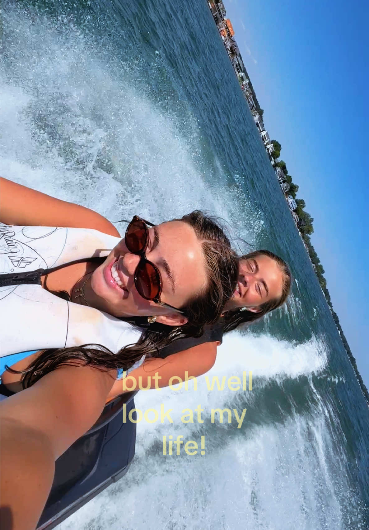@lindseyjo
