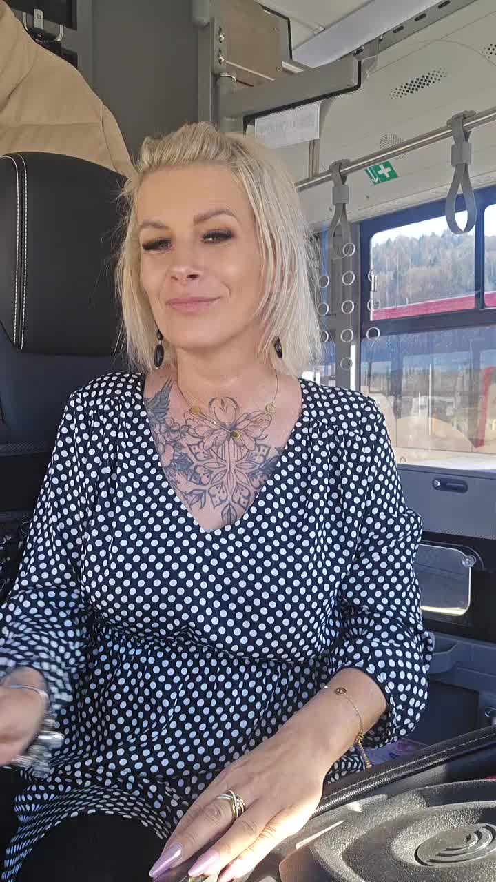 @autobusiara83