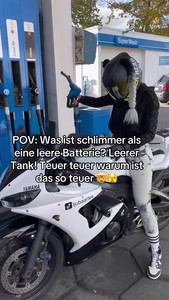 @MOTOLJUBUSCHKA