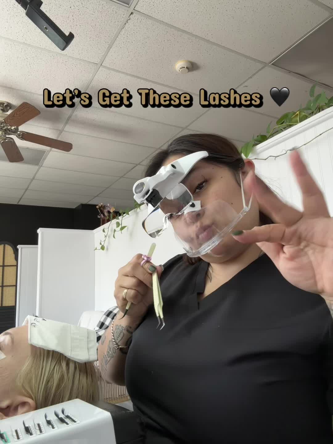 @Ari - Lash | Wax | Sculpt
