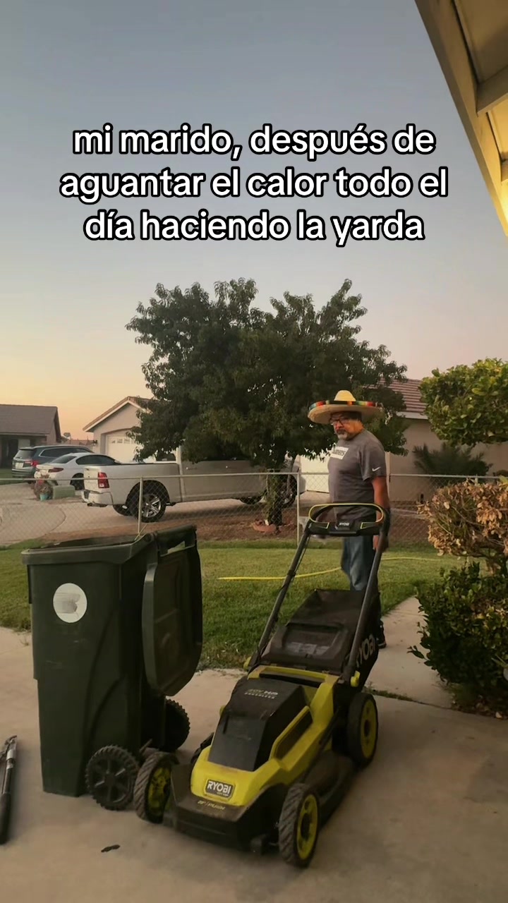 @Señora Myers 🎃