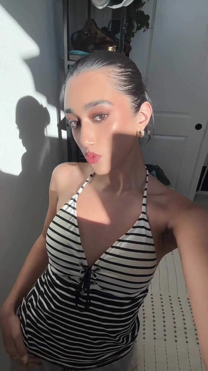 @devangi