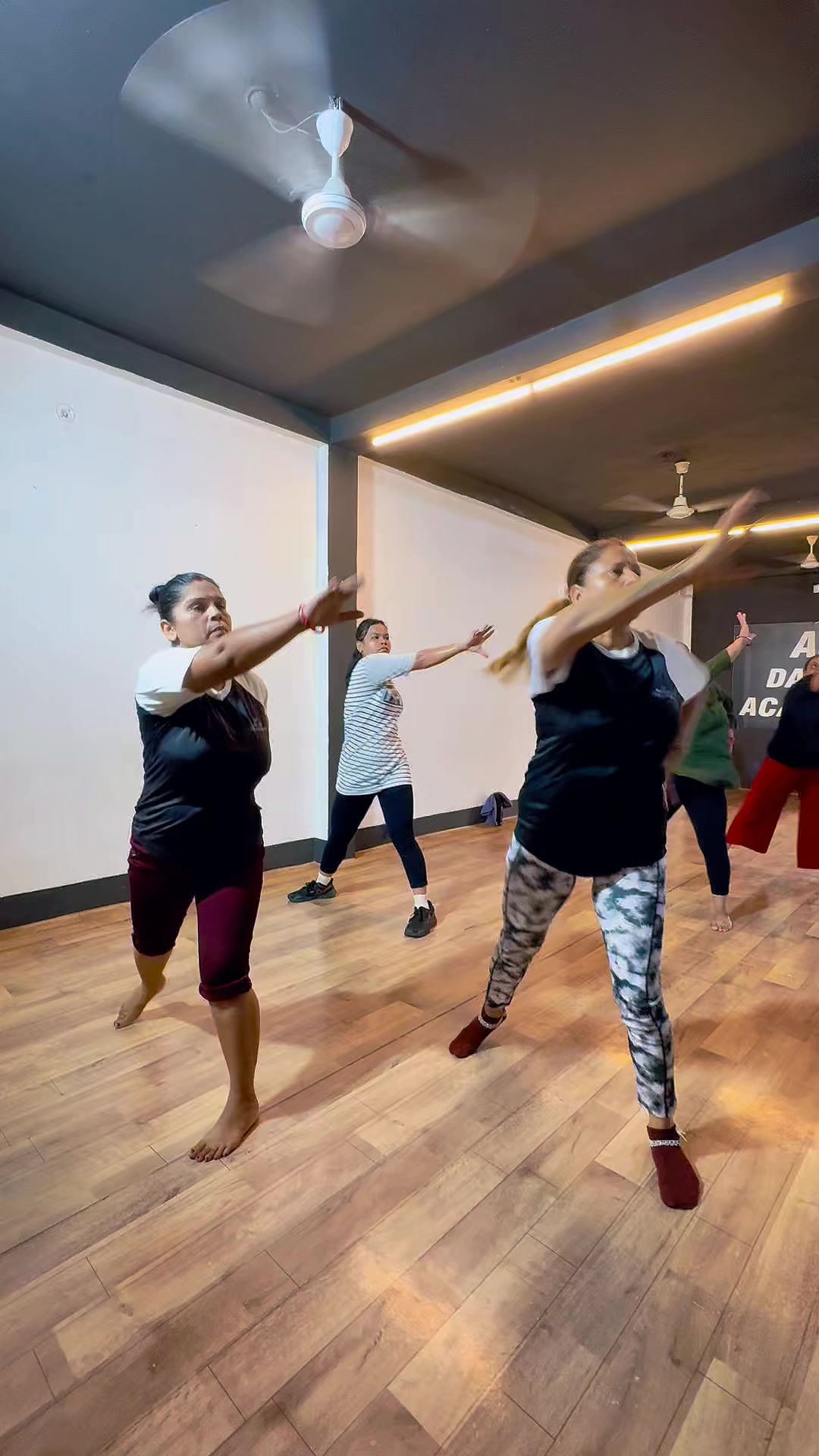 @AS DANCE ACADEMY