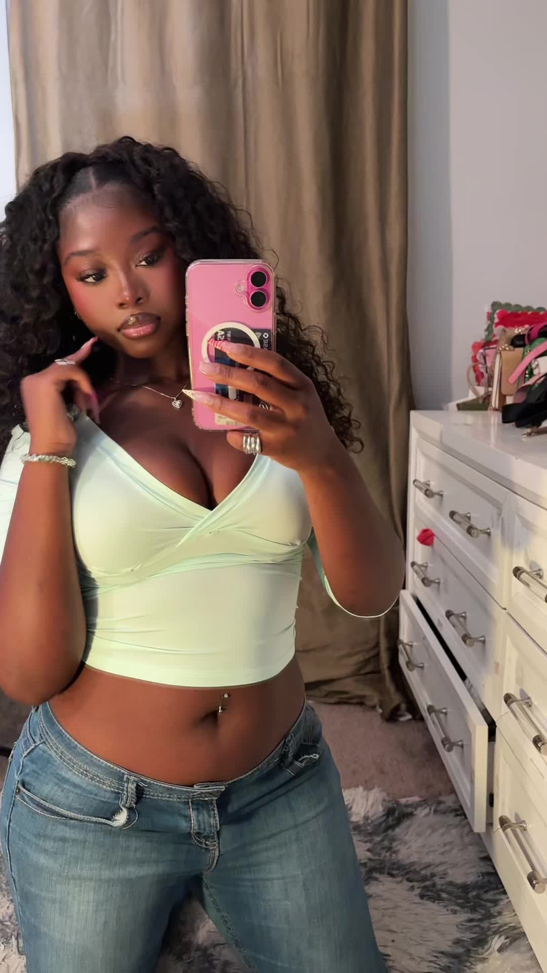 @bintanovaaa