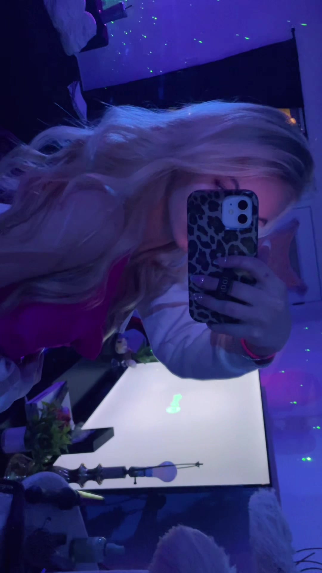 @Taya