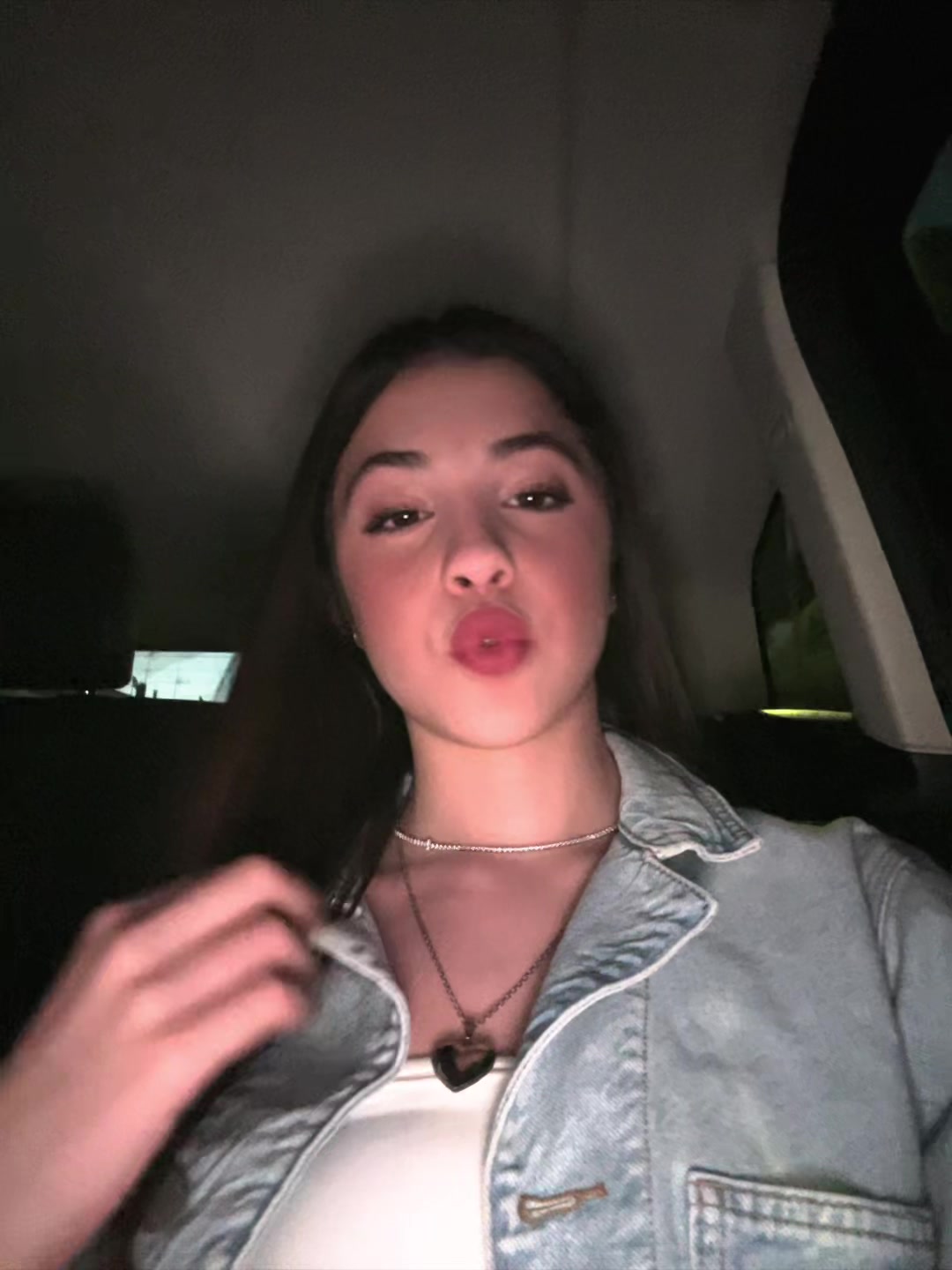@💛