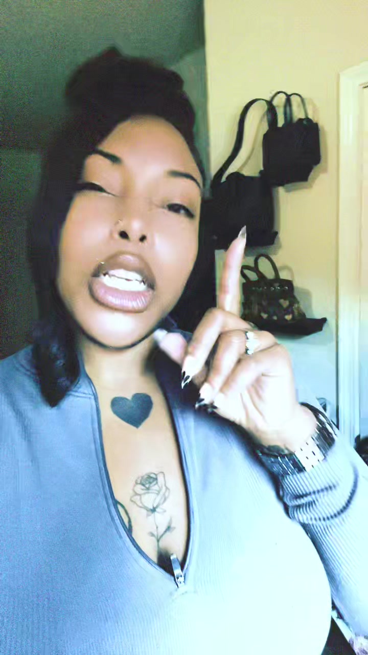 @MichikoInTheVille