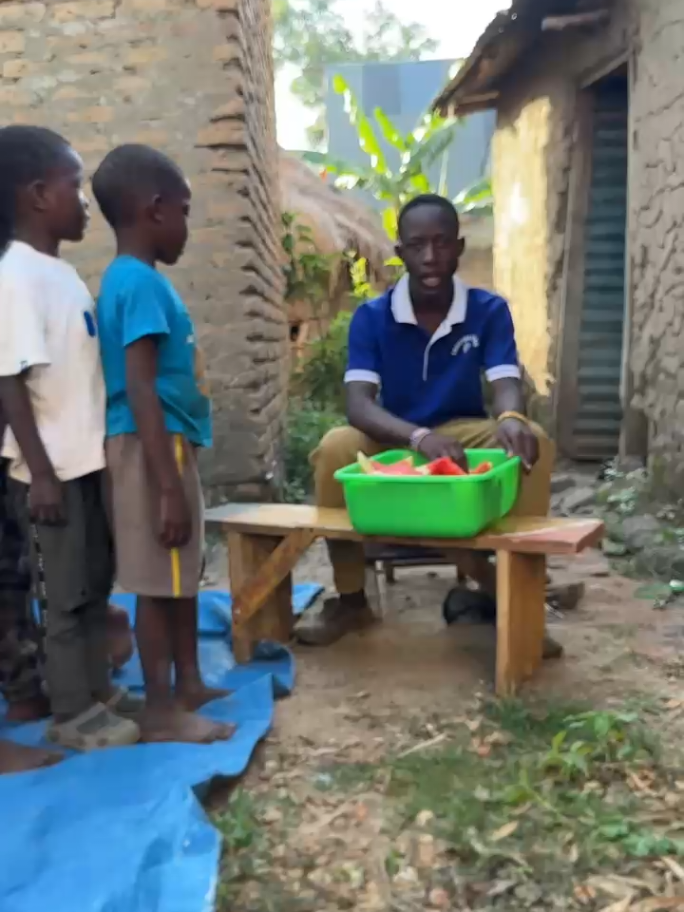 @ORPHANS FUTURE UGANDA  🇺🇬