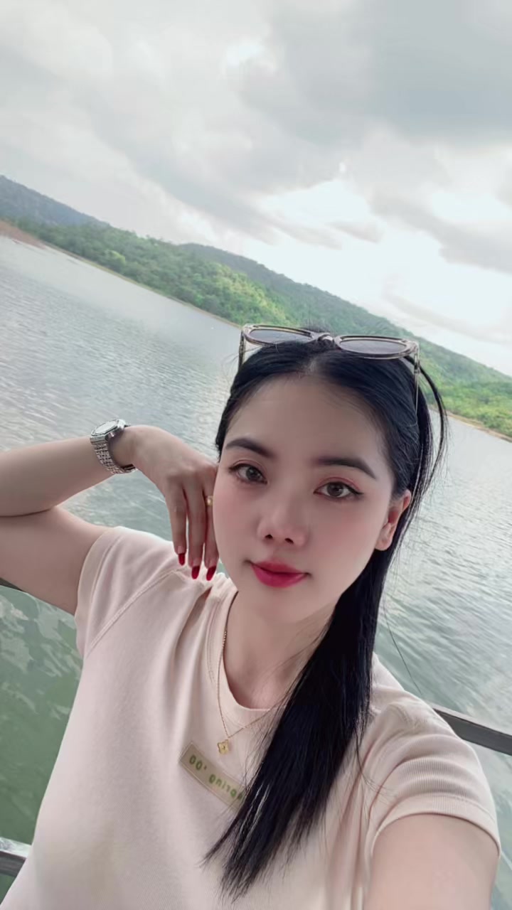 @ครูป๊อปปี้ 👩🏫✨(ช่องจริง)
