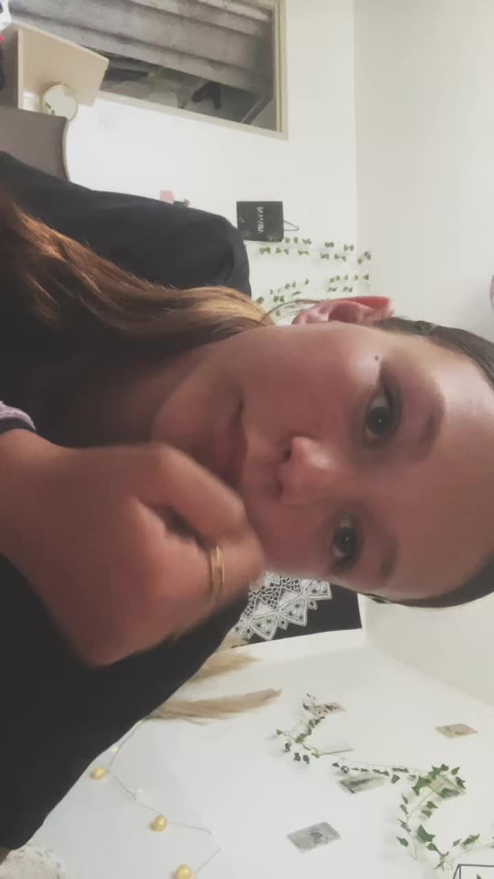 @𝐴 𝐿 𝐼 𝐶 𝐼 𝐴 🪭