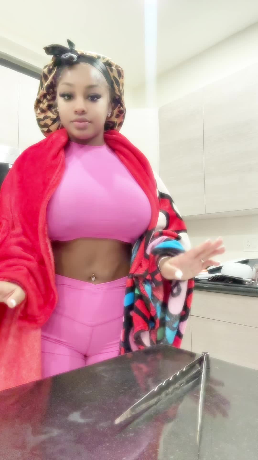 @Dabombbest Mari
