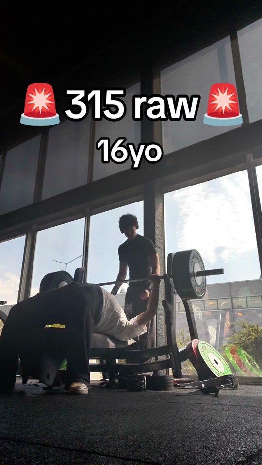 @anaboolpool🇵🇱💪🏻🏋🏻♂️