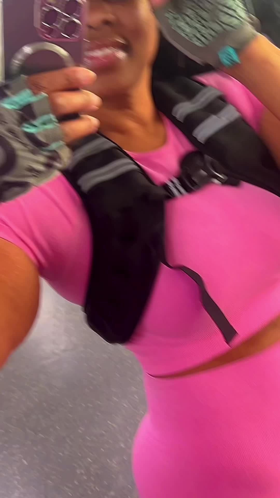 @fitqueen27