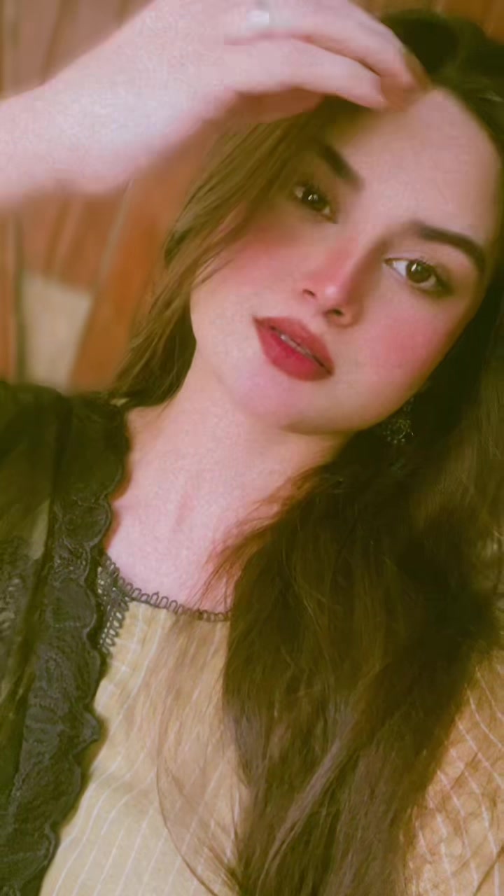 @Emaan🕊️✨