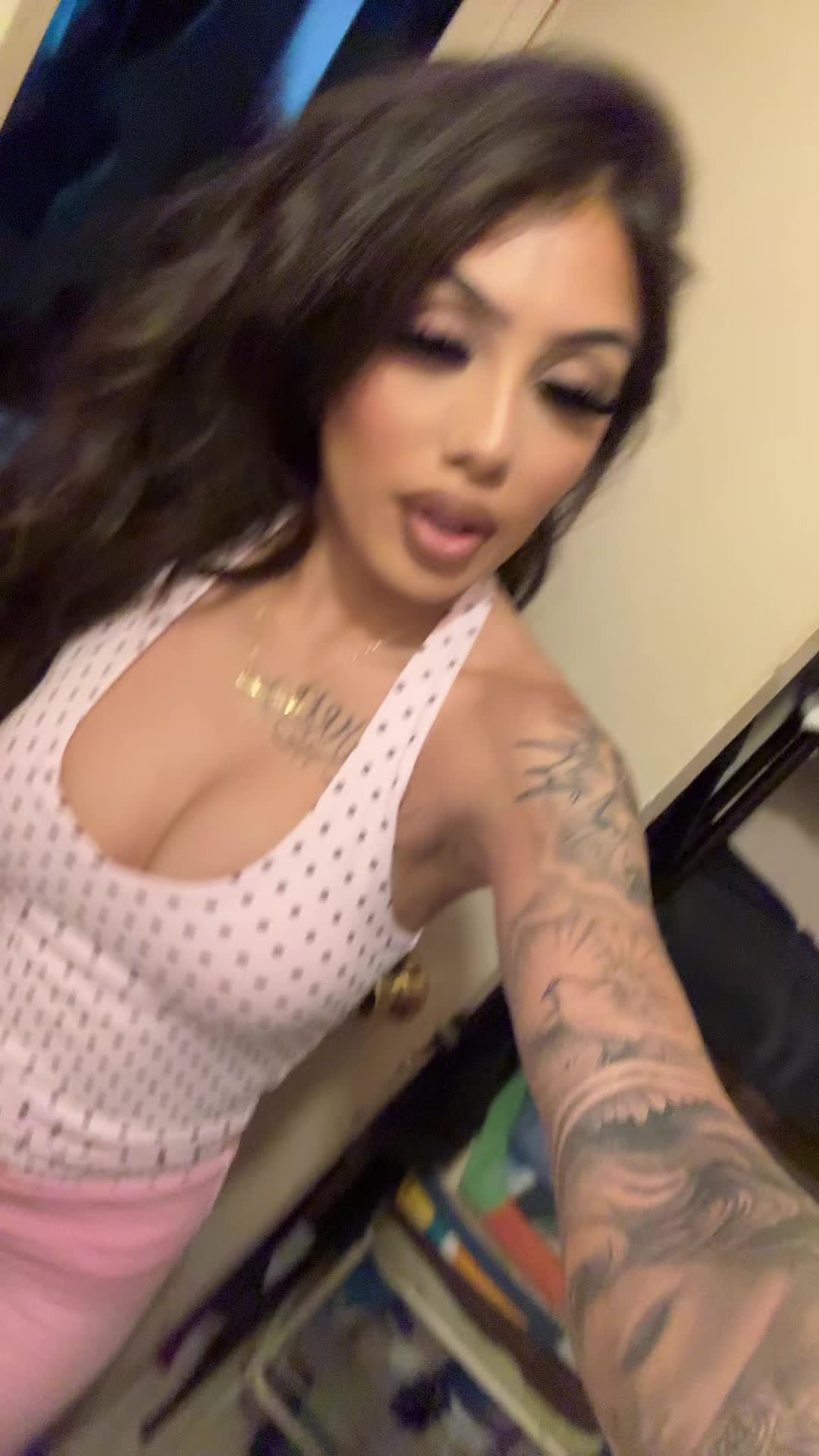 @Nicole