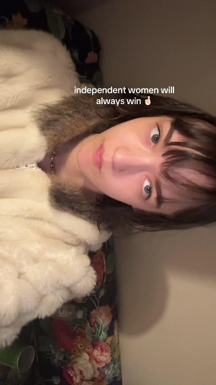 @Elizabet🦇